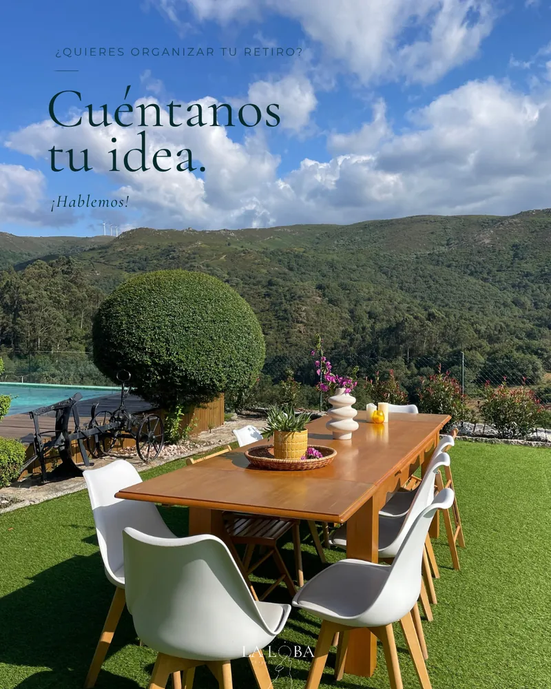Cuéntanos tu idea, sobre la mesa del jardín y el monte.